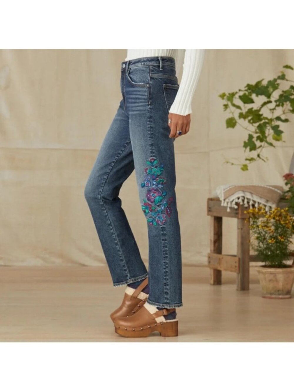 DRIFTWOOD Stella Flashflower Embroidered Straight Leg Jeans Size 29 Floral